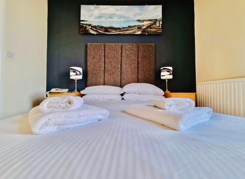 Membly Hall Hotel Falmouth Bagian luar foto