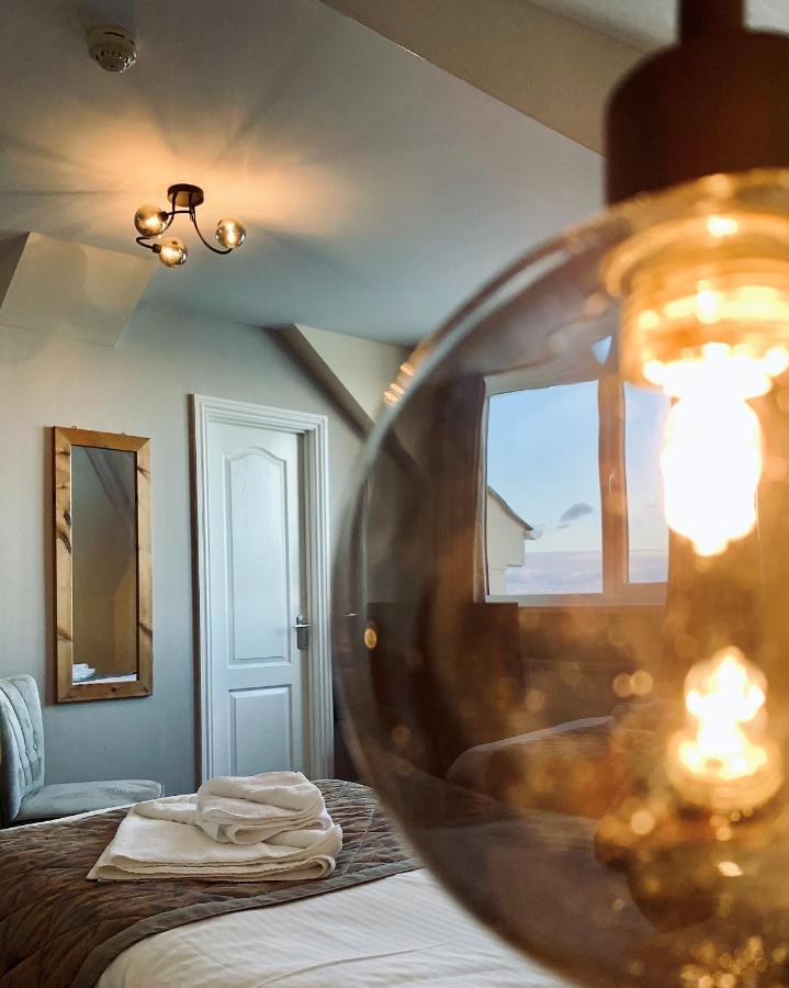 Membly Hall Hotel Falmouth Bagian luar foto