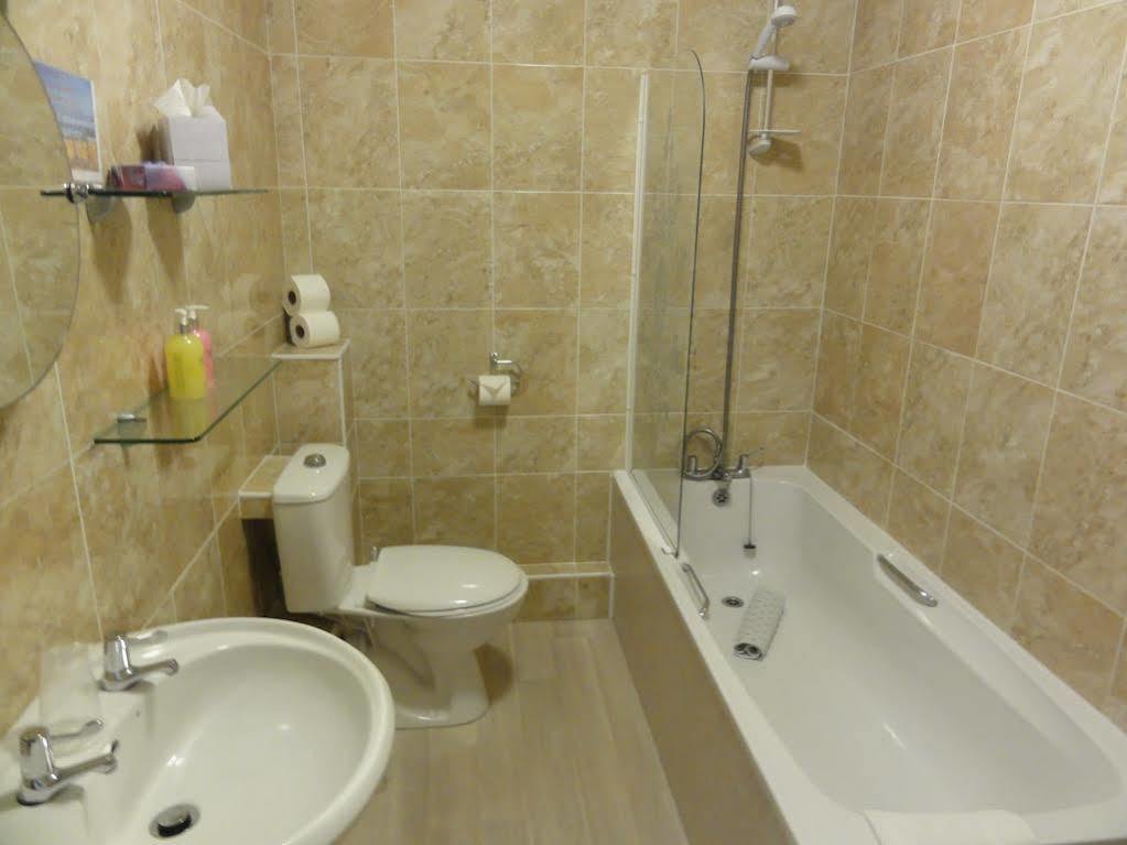 Membly Hall Hotel Falmouth Bagian luar foto